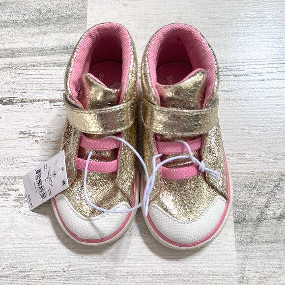 See Kai Run Belmont II Gold Shine Girls High-Top Sneakers Toddler Size 7 New - Picture 5 of 9